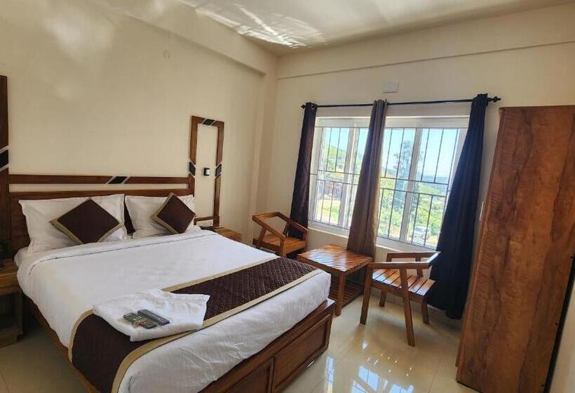 Номер Deluxe, Sviksha Inn Ooty