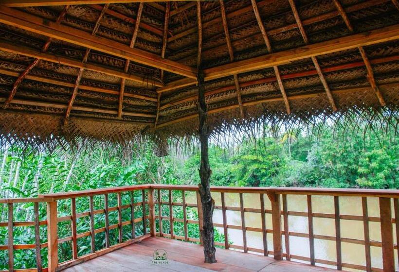 1 Bedroom Apartment Lake View, The Glade