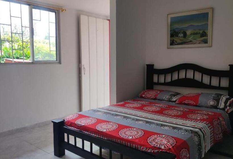 Семейный Номер, Finca Hotel Villa Luna