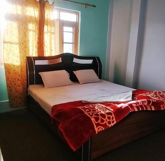 اتاق لوکس, The Sarwah, Stay Blessed! Hotel And Restaurant