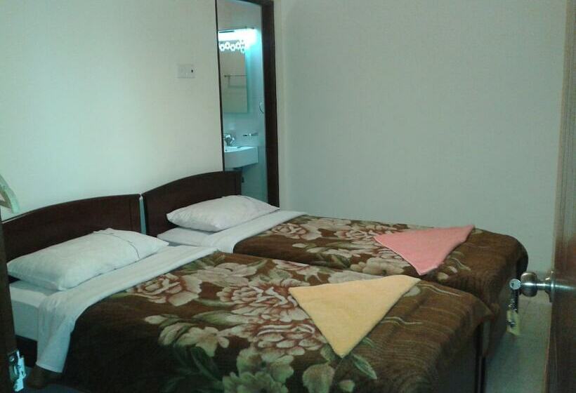 اتاق استاندارد, New Tour Inn