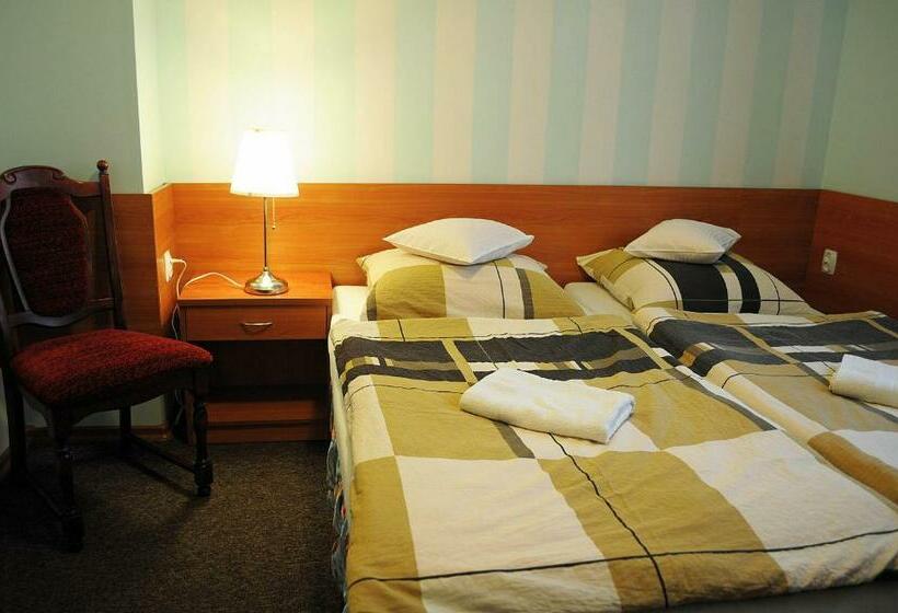 Quarto Estandar, Agis Pokoje Gościnne