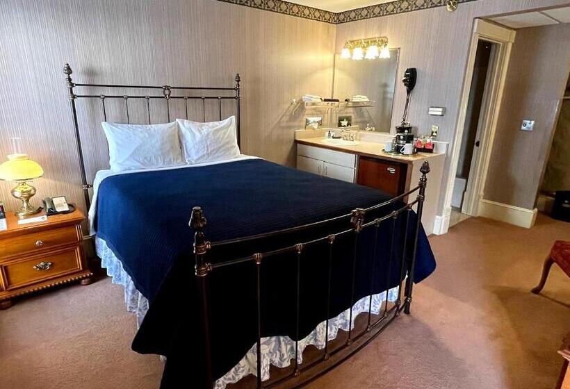 Номер Deluxe, Celebrity