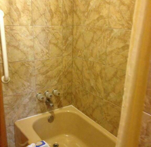 스탠다드 룸 킹사이즈 침대, Dequeen Courtyard Inn