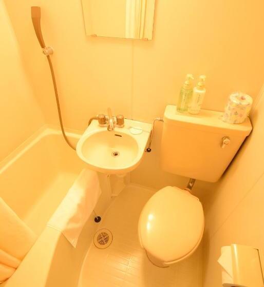 Quarto Estandar, Refre Forum