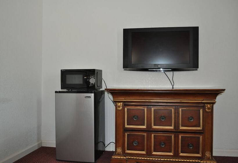 Номер Deluxe, A Nights Inn
