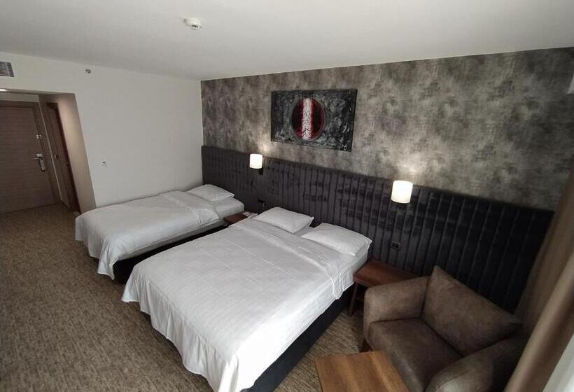 スタンダードトリプルルーム, Anemon Kent Karabük Otel
