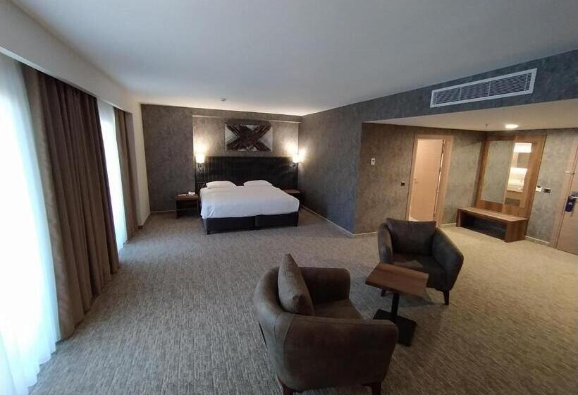 Люкс с Балконом, Anemon Kent Karabük Otel