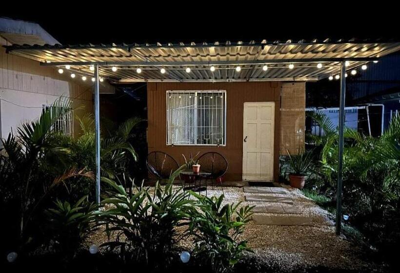 חדר סטנדרט, Tico Bed & Breakfast La Fortuna