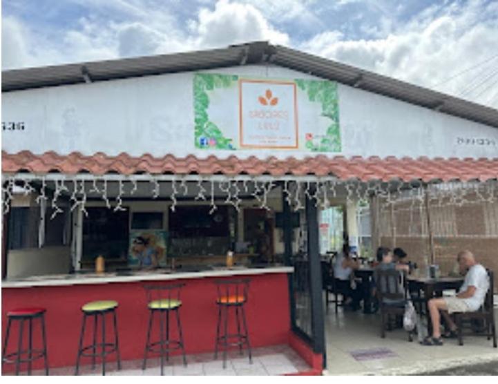 标准三人间, Tico Bed & Breakfast La Fortuna