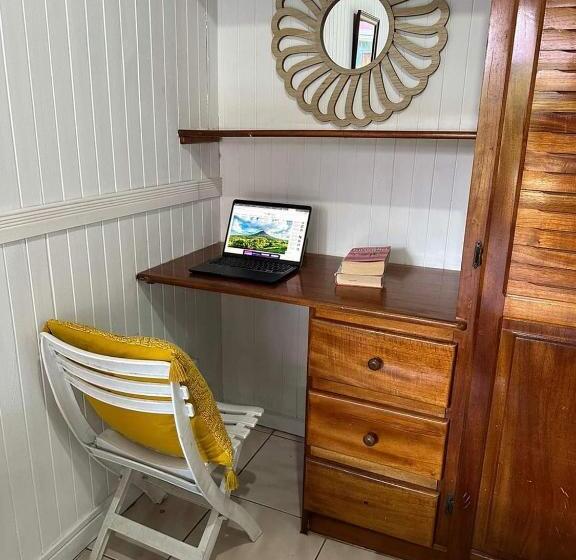חדר סטנדרט לשלושה, Tico Bed & Breakfast La Fortuna