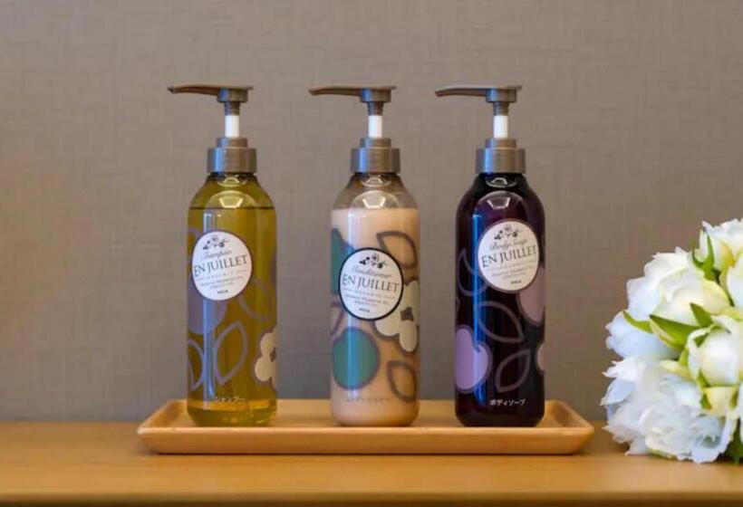 Quarto Familiar Deluxe, 都心罕见东京奢华设计师kdob带榻榻米 戴森&pola顶级配置4分钟到东京站 20分钟到迪士尼 最大3人