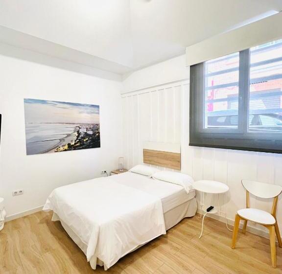 Номер Стандарт, Suites Puente De Hierro