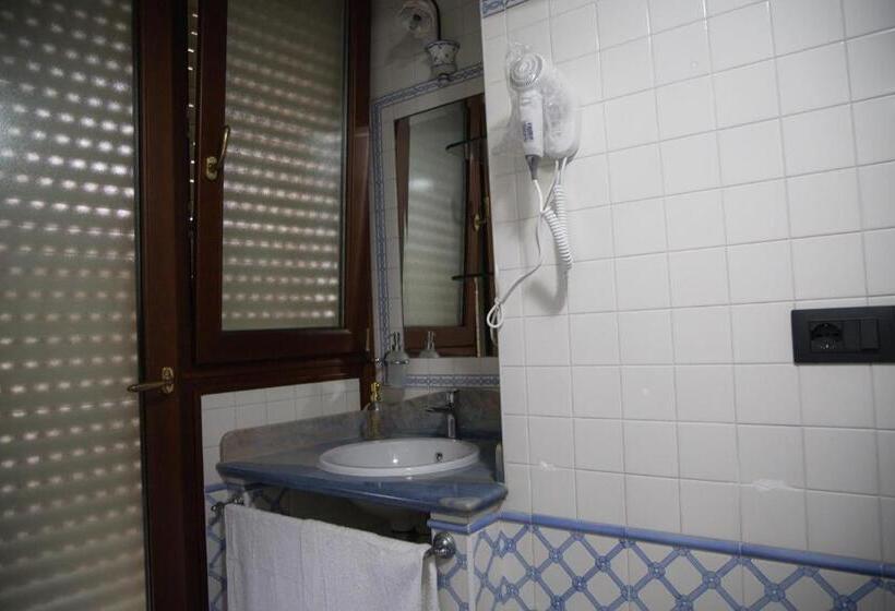 اتاق استاندارد چهار تخته, Residence El Diez