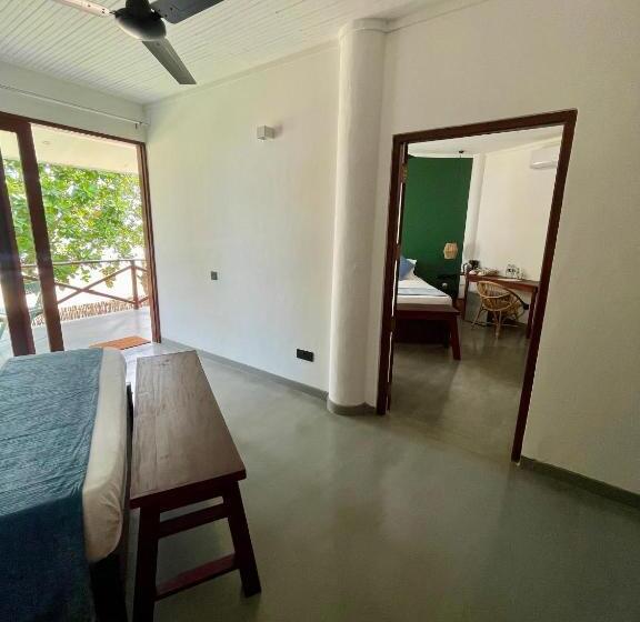 Семейный Номер, Casa Smeralda