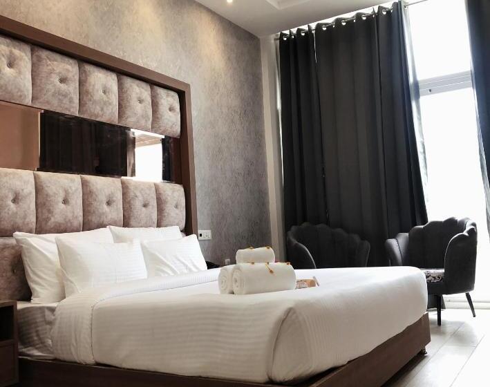 Номер Deluxe, Spt Clarks Inn Suite, Mandi