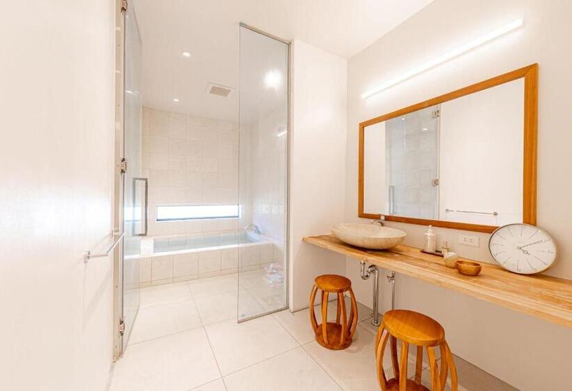 Вилла Deluxe 1 Спальня, Innocence Resort  In Chiba Resol