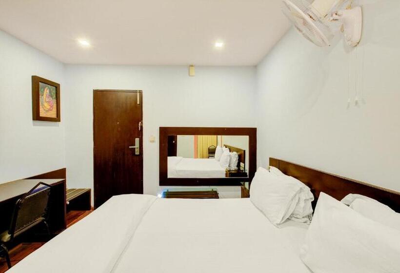 חדר קומפורט לשלושה, Super Townhouse Oak Jvh