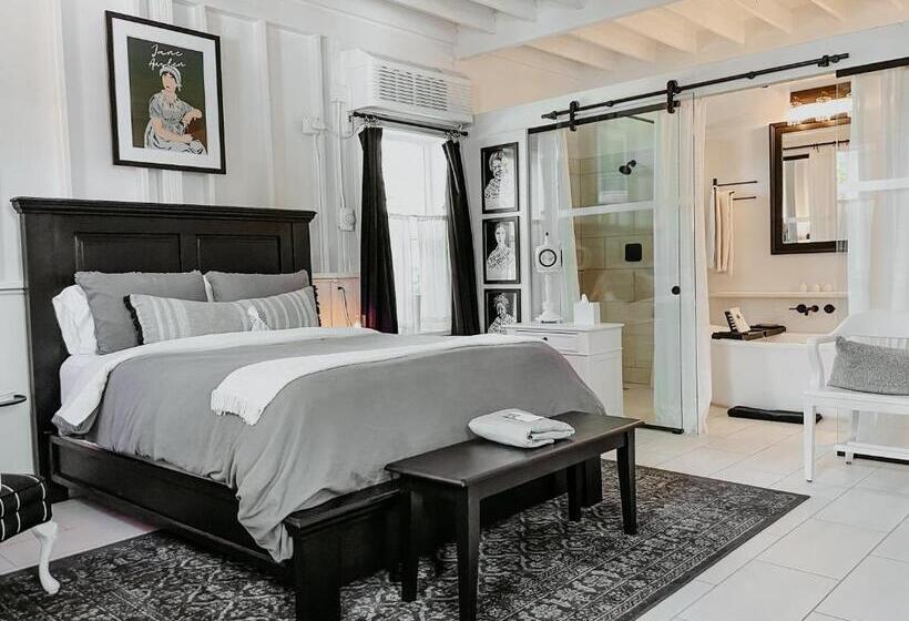 Студия Стандарт, Inn Santa Clara