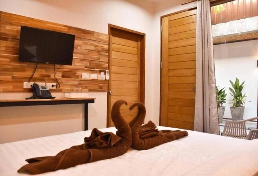 Номер Deluxe, Momento Bangtao Beach
