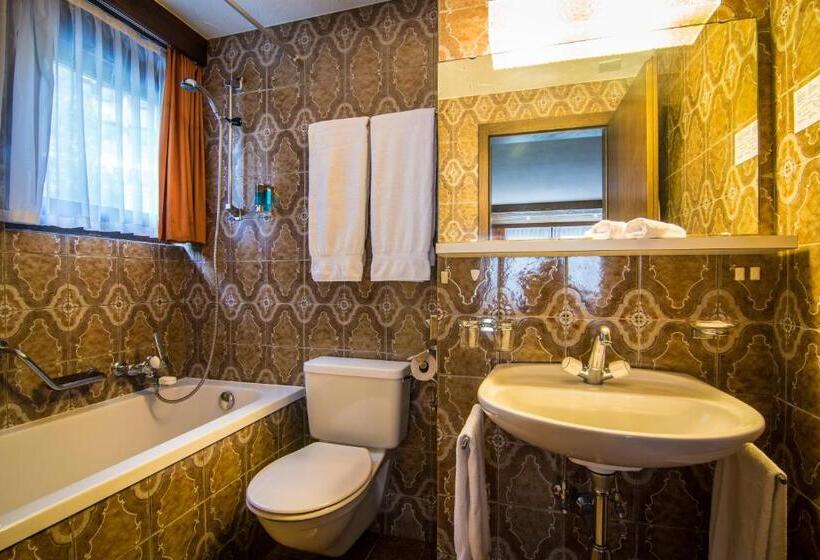 Номер Стандарт с Балконом, La Collina