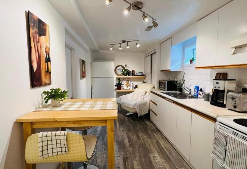 标准房带园景, Toronto Bed & Breakfast   Free Parking, Subway Access