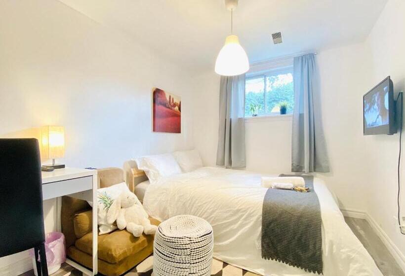 标准房带园景, Toronto Bed & Breakfast   Free Parking, Subway Access