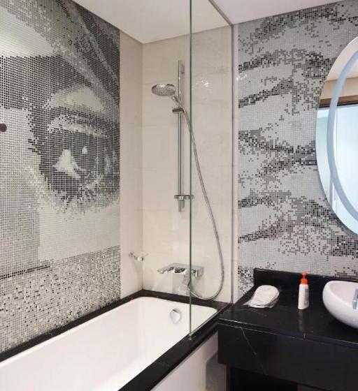 침실 2개 스위트, Suites   Damac Tower Riyadh