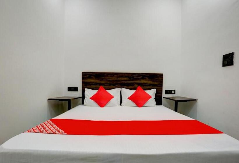 Трехместный Номер Классика, Oyo Flagship Hotel Palacio Palace