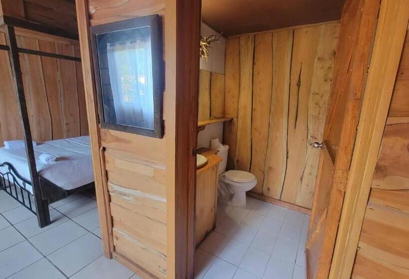Номер Стандарт, Poas Volcano & La Paz Waterfall Cabins
