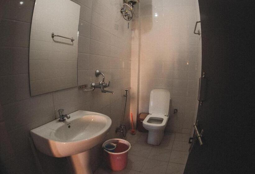 Номер Deluxe с Балконом, Blue Eye Hostel