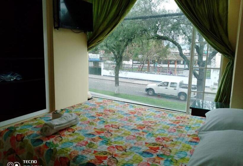 اتاق استاندارد یک نفره, Hospedaje Yacucalle