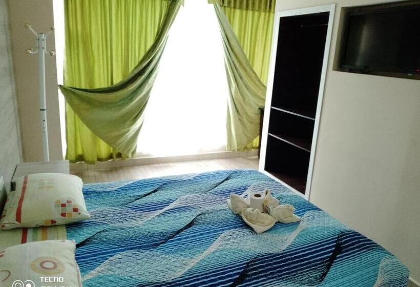 اتاق سوپریور, Hospedaje Yacucalle