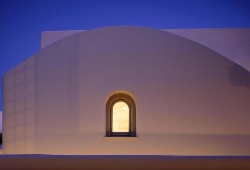 Люкс Повышенной Комфортности, Oia Treasures Art Suites