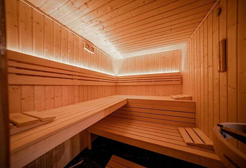 Апартаменты 2 Спальни, Lipowy Dwór