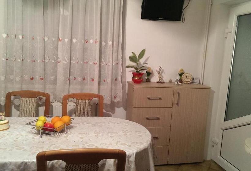 Дом 1 Спальня, Casa Piatra Craiului