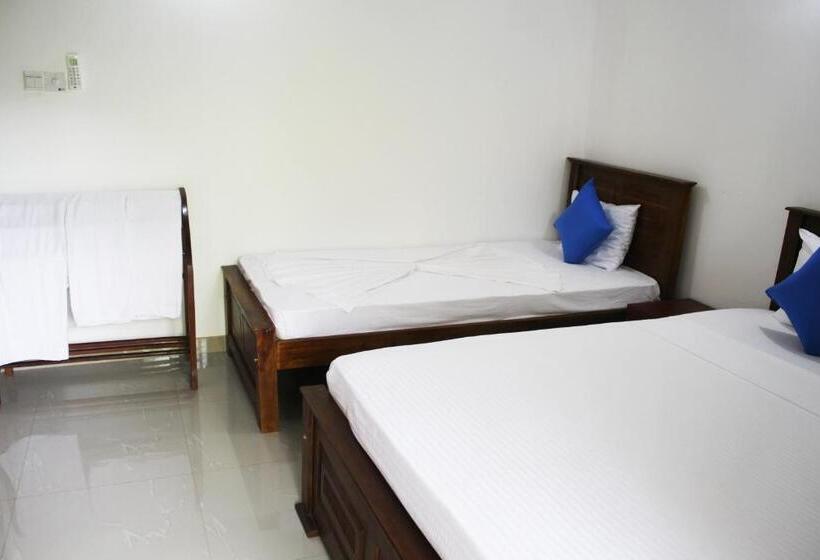 Номер Стандарт Трехместный, White Villa Koggala