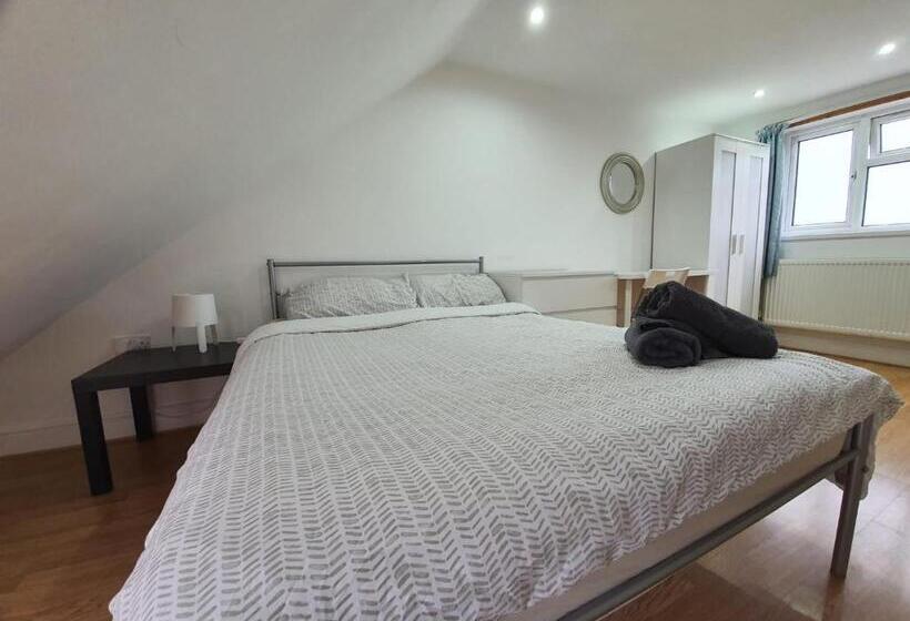 Номер Стандарт, Eastwood Rooms