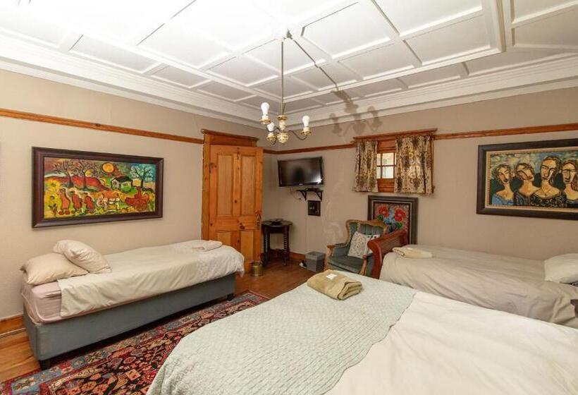 Семейный Номер, Pandora S Guesthouse