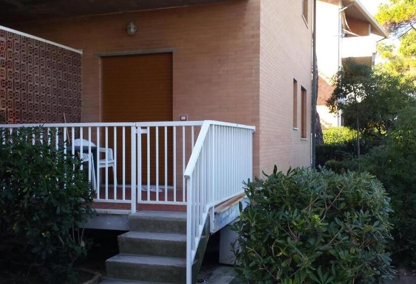 استودیوی استاندارد با چشم‌انداز دریا, Vista Mare