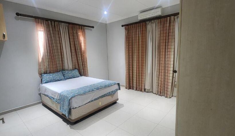 اتاق استاندارد, Sweeter Rooms Dream