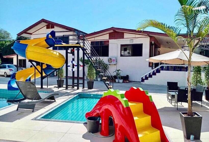 Семейный Номер, Baan Kraziprak บ้านกระซิบรัก