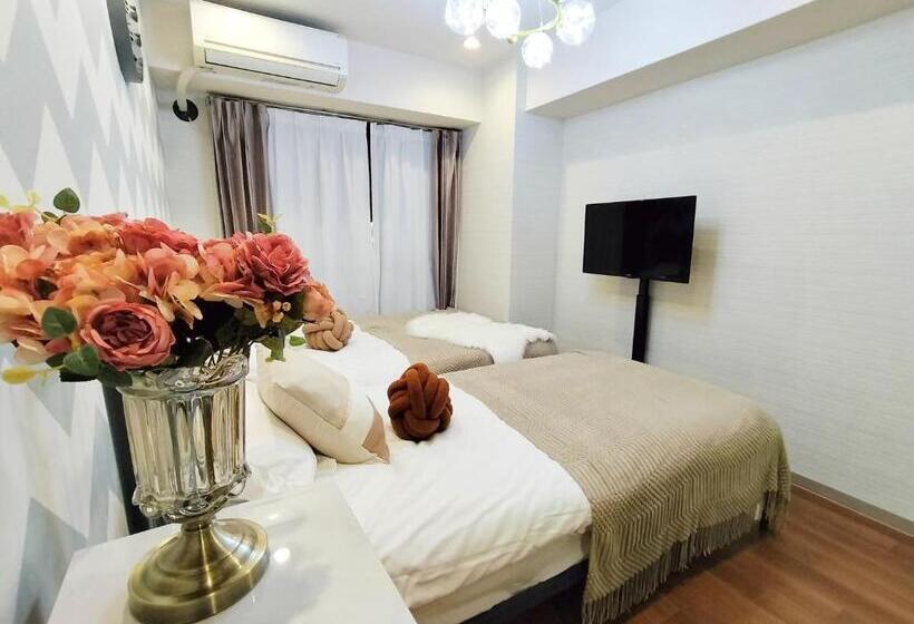 דירה בת חדר שינה 1 עם מרפסת, S15新宿最中心 東新宿站5分 Shinjuku Center 5 Mins To Station, Max 3p 新宿 涉谷 表参道 池袋 上野 代代木 银座 原宿