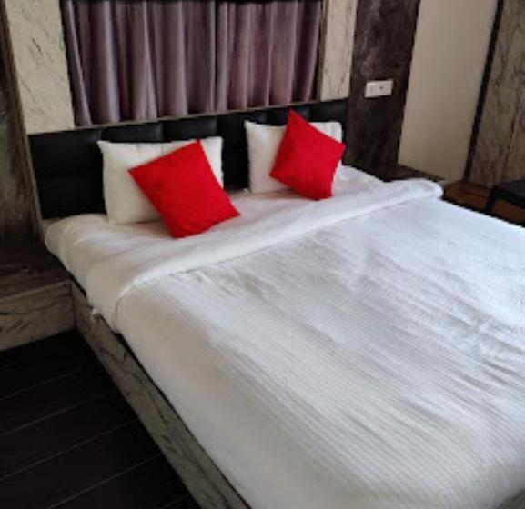 Номер Deluxe, Rw International, Hingoli