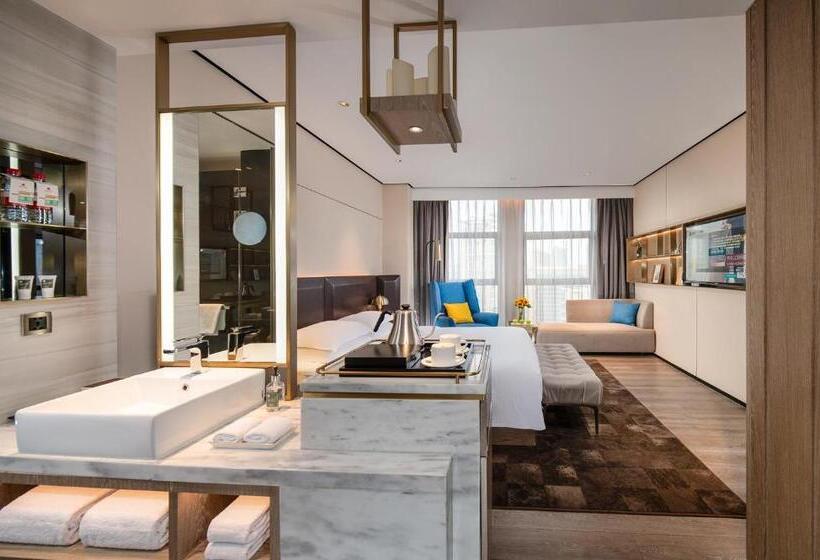 Quarto Deluxe, Echarm Plus Hotel   Taihu Garden Metro Station, North Changjiang Road Wuxi