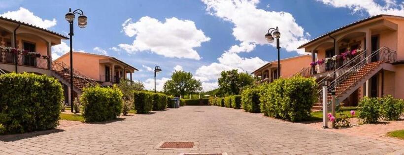 带1个卧室的公寓, Residence Surrounded By Greenery With Swimming Pool In Sorano