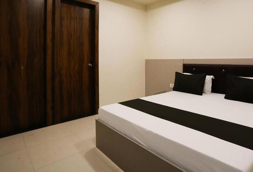 三人经典房间, Oyo Hotel Dream