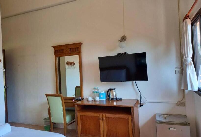 Номер Deluxe Вид на Горы, Phuphamok Valley Resort