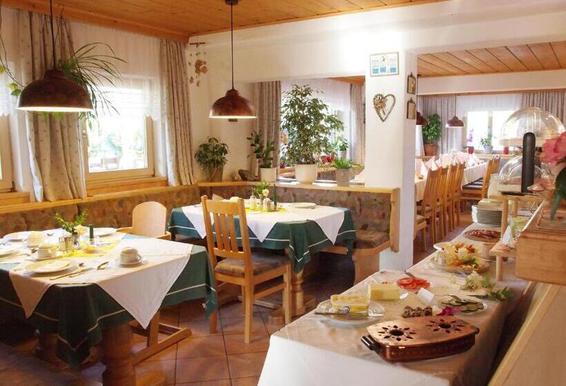 Семейный Номер, Gasthof Pesbichl