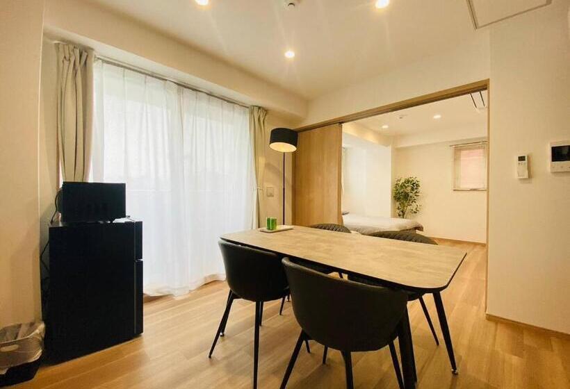 Семейный Номер, 万錦apartment